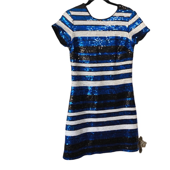 GUESS LIKE NEW Sequin Short Sleeve Stripe Dress - Picture 3 of 9